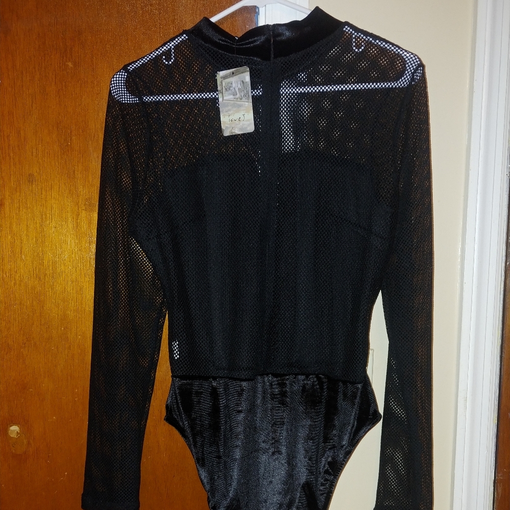 Black body shirt